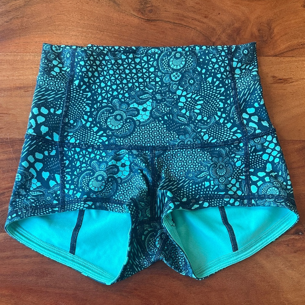 Teal Patterned Lululemon Women's Shorts
